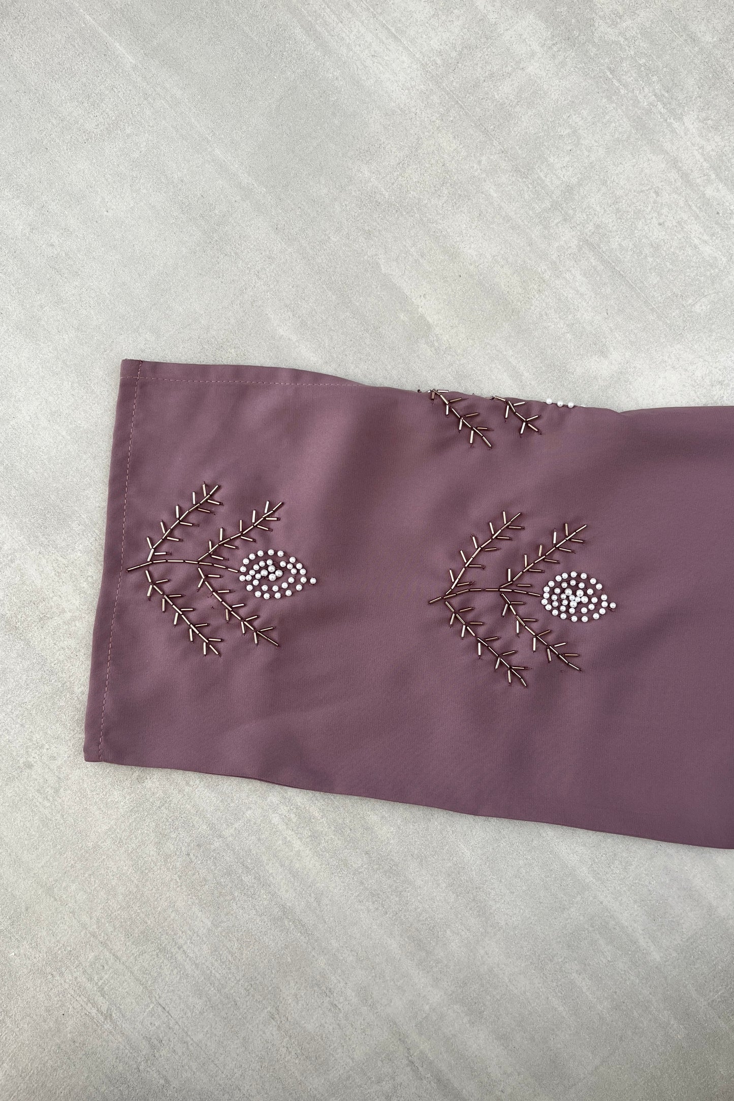 Pearly flower abaya - Purple